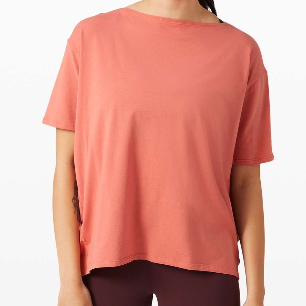 Lululemon Rustic Coral Back in Action Short Sleeve T-Shirt (size 8)